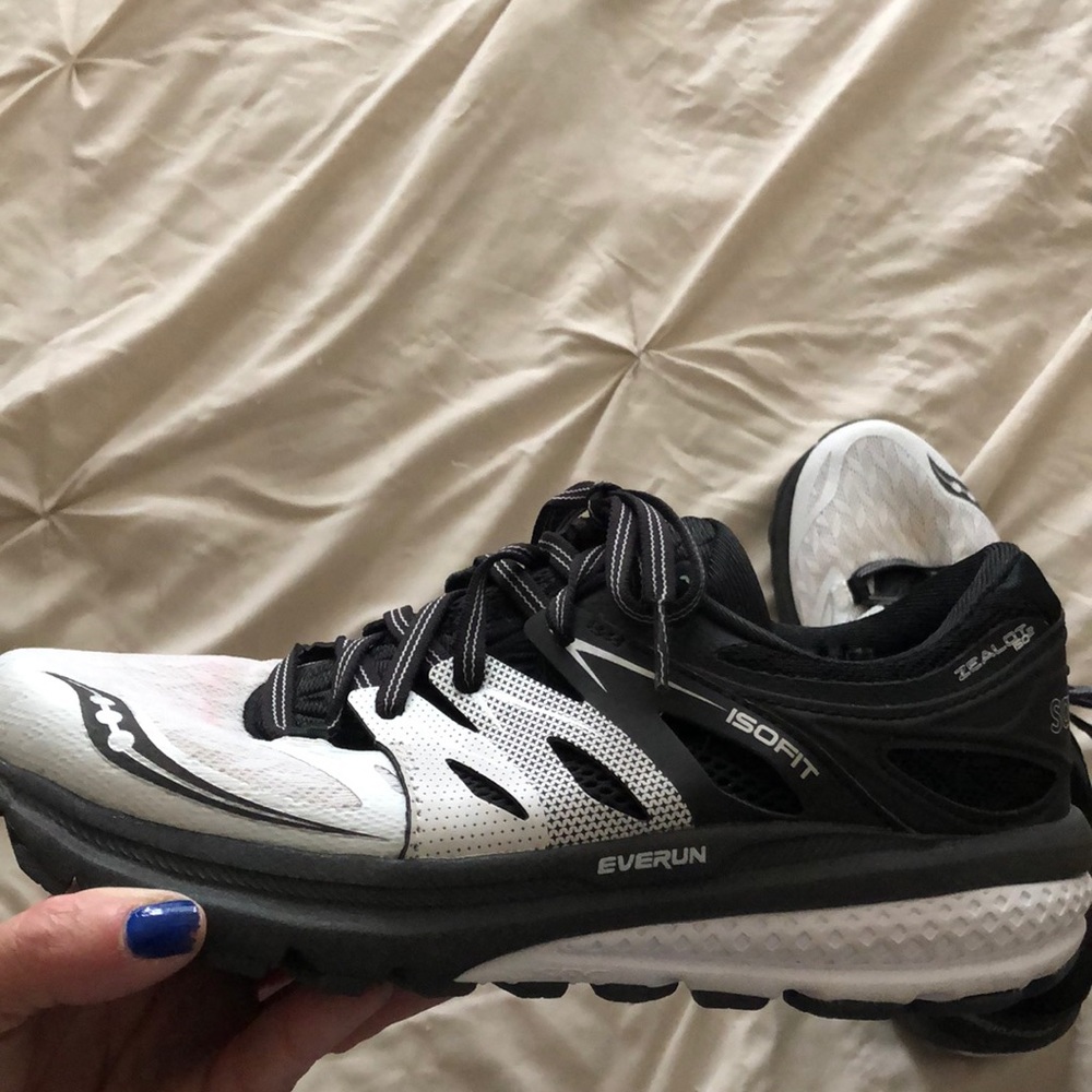 Women’s Saucony running shoes